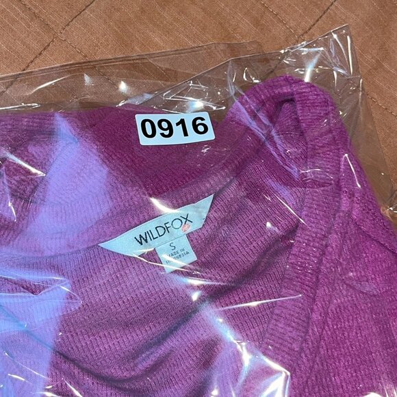 Wildfox Womens Fuchsia V-Neck Long Sleeve Knit Top S - Picture 6 of 6